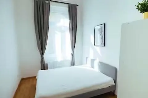 Akacfa Residence - Spacious Apt City Centre Budapest