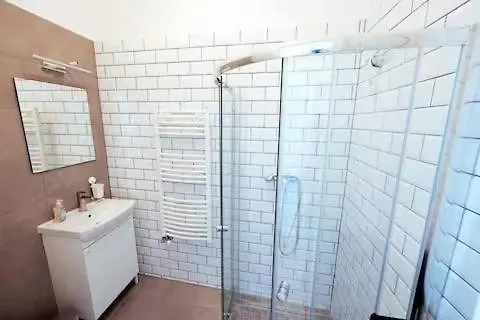 Akacfa Residence - Spacious Apt City Centre Budapest Apartment